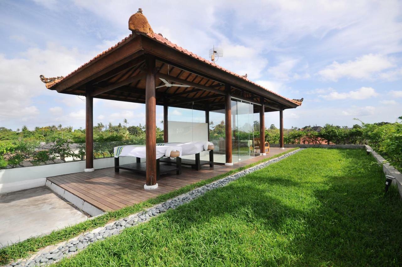 Villa Wania Kuta  Exterior photo